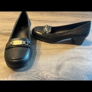 Michael Kors heels size 6
